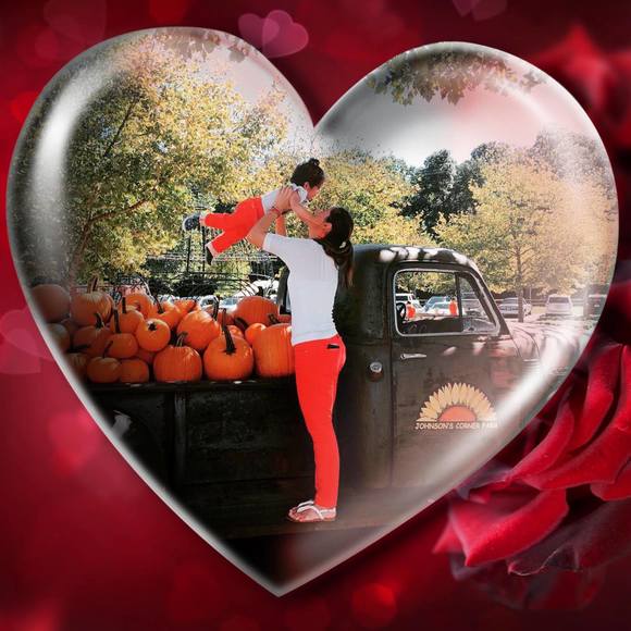 Meet your Posher, Emilia - Picture 1 of 1